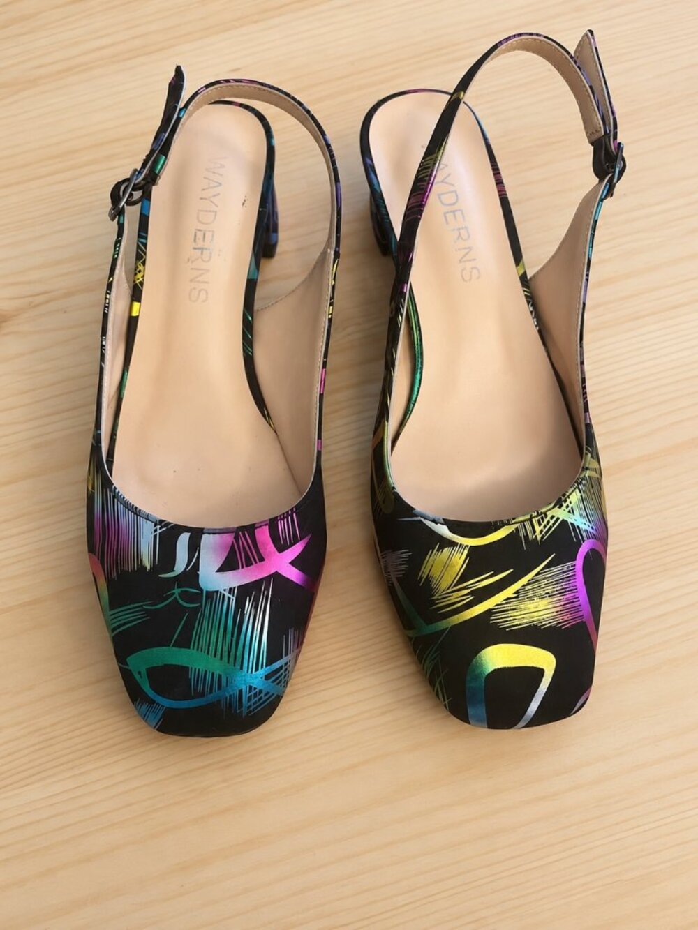 Slingbacks - Picture 1 of 3